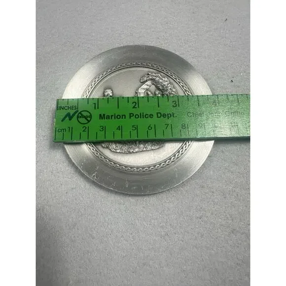 Vintage Pewter Nativity Plate Baby Jesus Shepherd Scene Cottagecore RARE 4” USA - Picture 9 of 10